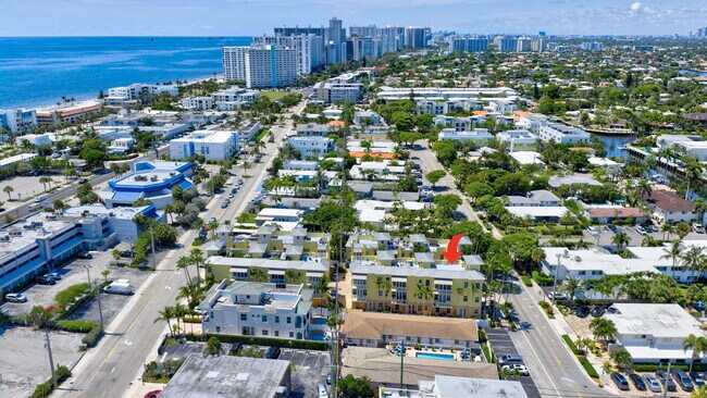 Building Photo - 4332 Sea Grape Dr