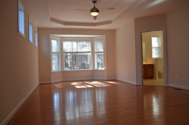 Building Photo - 310 Knotts Valley Ln