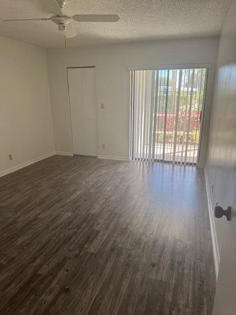 Building Photo - 3154 Via Poinciana