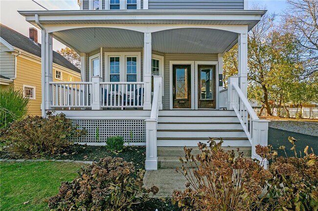 Primary Photo - 20 Fenner Ave
