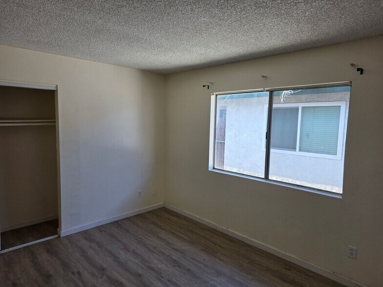 Building Photo - 8778 Lomita Dr