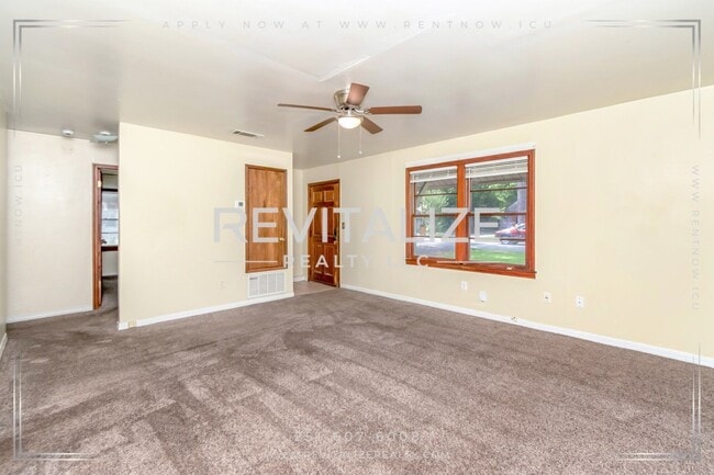 Building Photo - 1815 Ogburn Ave