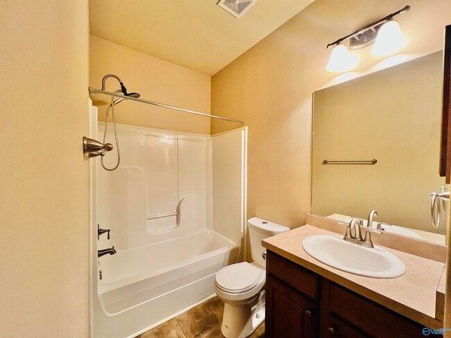 Building Photo - 630 Summer Cove Cir NW