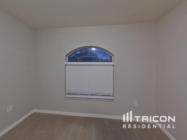 Building Photo - 2811 Wilder Park Dr