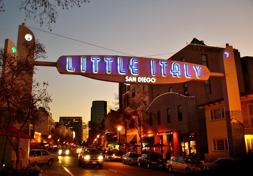 Building Photo - 2950 Columbia St