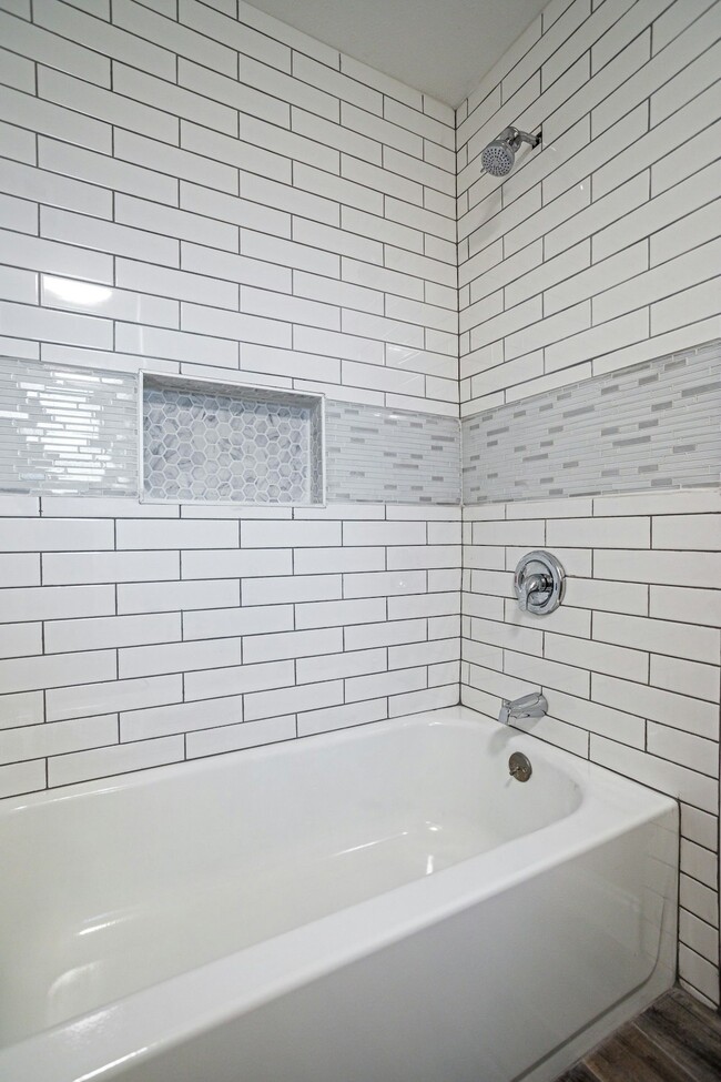 Building Photo - 1206 Mayapple Dr