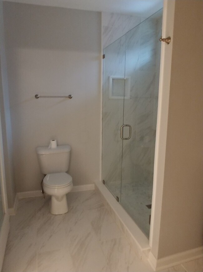 Building Photo - Amazing  Newly Renovated Three Bedroom Home off Zorn Avenue