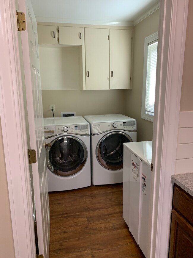 Building Photo - 132 Spyglass Dr