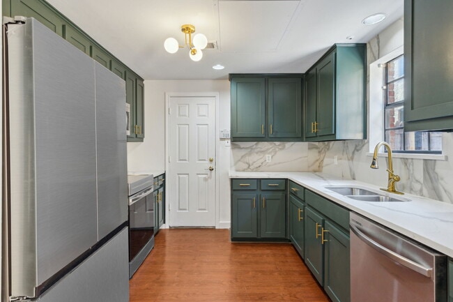 Building Photo - 4111 Herschel Ave