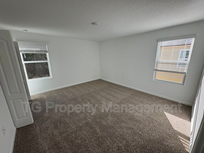 Building Photo - 62 Blue Hvn Rd