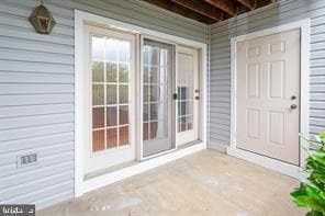 Building Photo - 7504 Ashby Ln