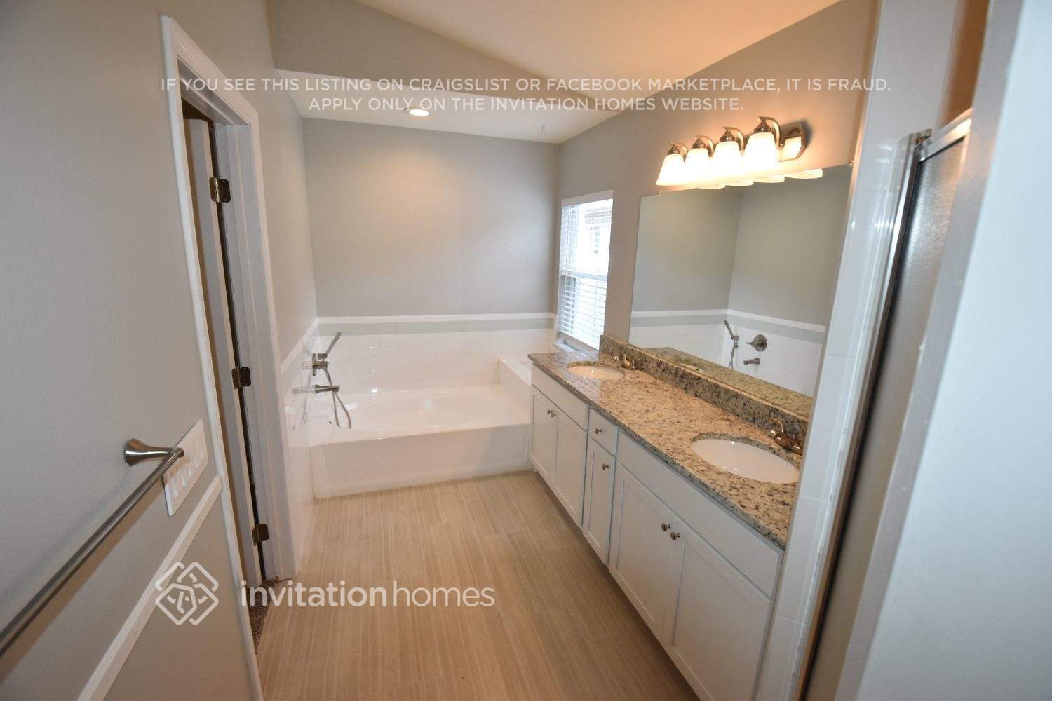 Building Photo - 2314 Cattleman Dr