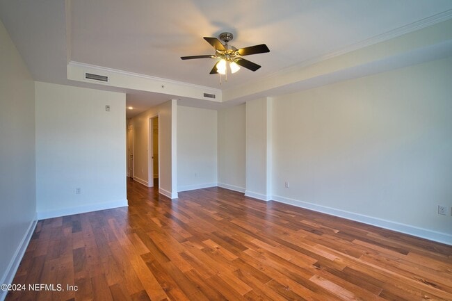 Building Photo - 525 3rd St N