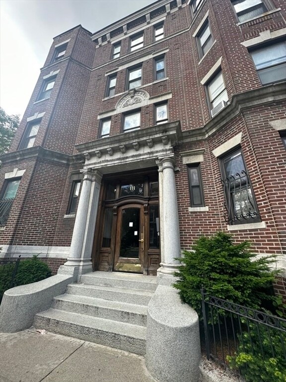 Building Photo - 111 Jersey St