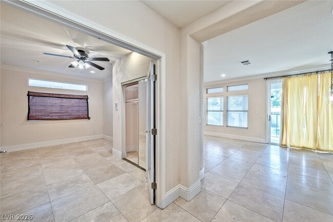 Building Photo - 2175 Fountain Springs Dr