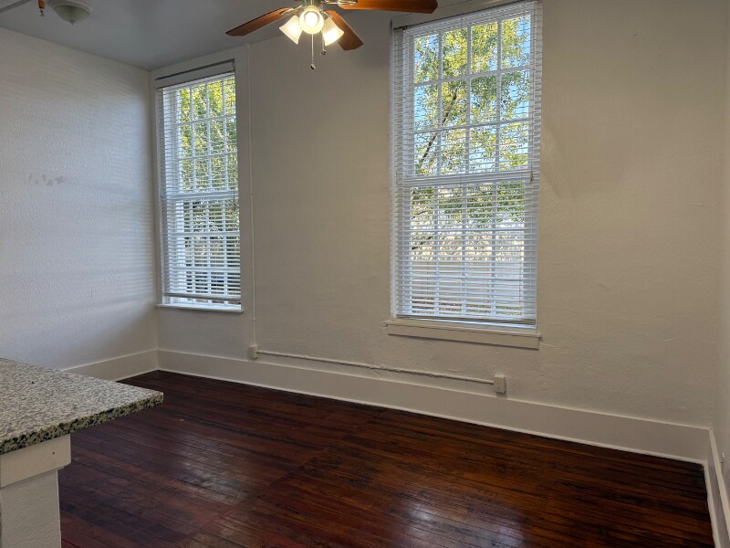 Building Photo - 1090 10th St N