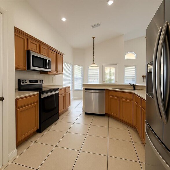 Building Photo - 1397 Holly Glen Run