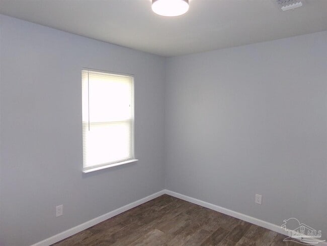 Building Photo - 4201 Wycliff Dr