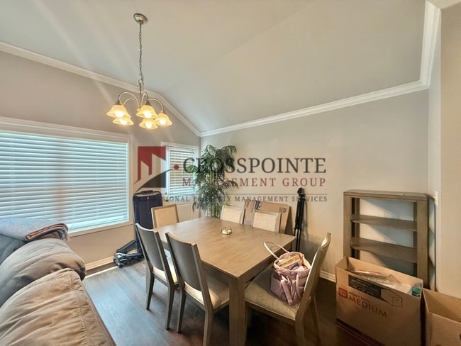 Building Photo - Coming Soon! 3 Bedroom, 2 Bathroom Home!