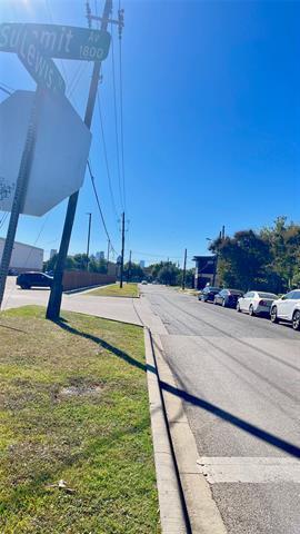 Building Photo - 5347 Lewis St