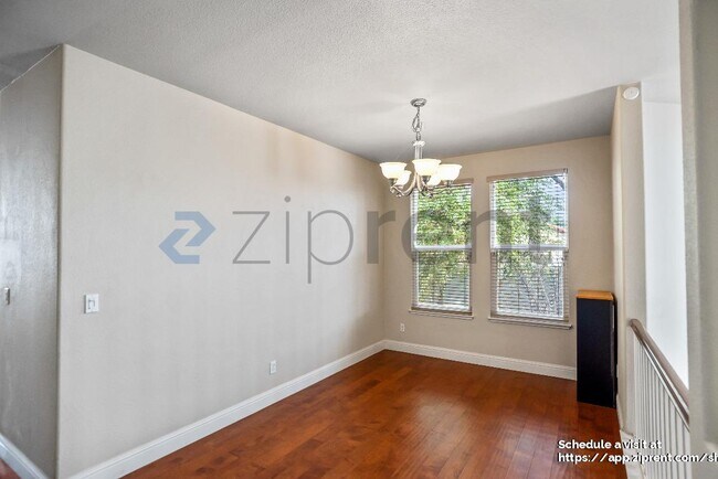 Building Photo - 2677 Corde Terra Cir