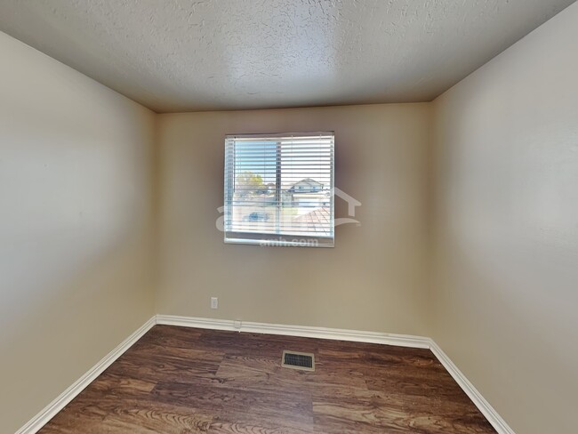 Building Photo - 4026 W 6515 S