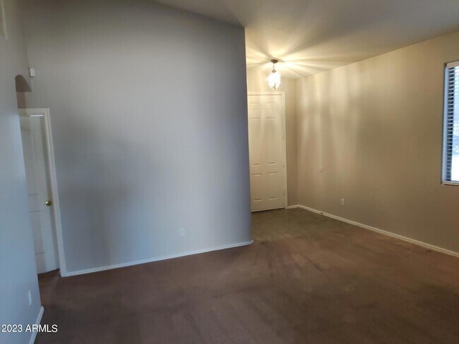 Building Photo - 3135 N 127th Ave