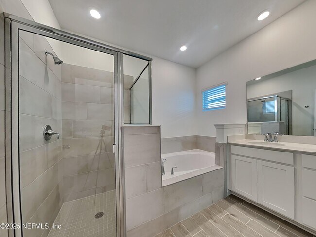 Building Photo - 9010 Latigo Ln