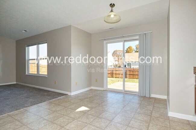 Building Photo - 1180 Dark Star Ct