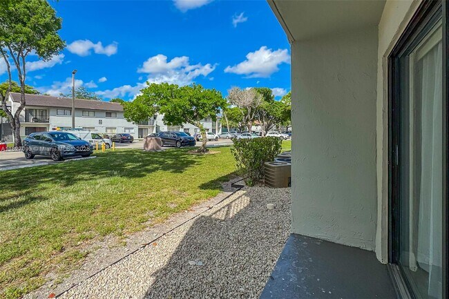 Building Photo - 7010 NW 179th St