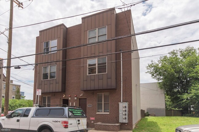 Building Photo - 5 br, 5 bath Triplex - 1620 JEFFERSON ST U...