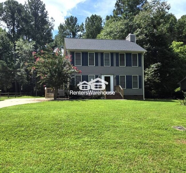 Primary Photo - Lovely 3 bedroom, 2 1/2 Bath home in popul...