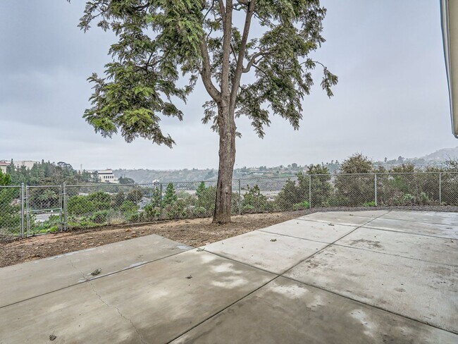 Building Photo - Newer 3 Bedroom House & 2 Bedroom Granny Flat Close to SDSU!!!  $1000 Off 1st Month's Rent!!