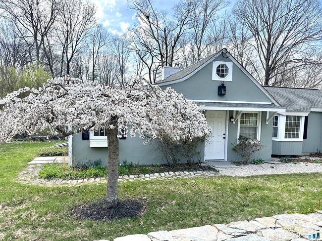 Building Photo - 13 South St