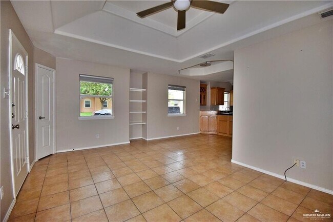 Building Photo - 1705 Douglas