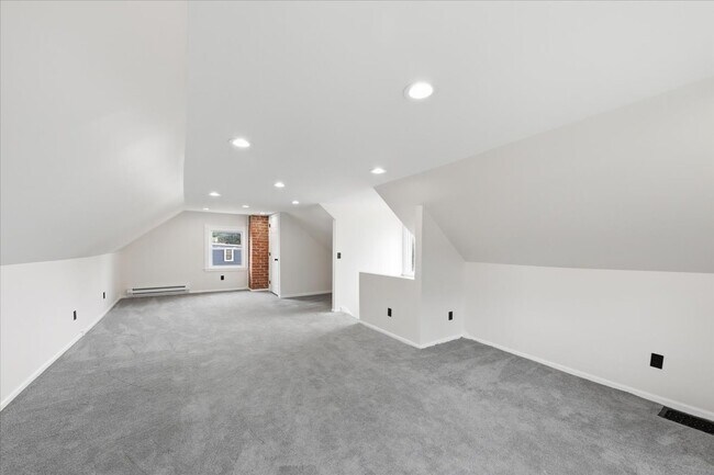 Building Photo - 4627 Mc Neil Ave