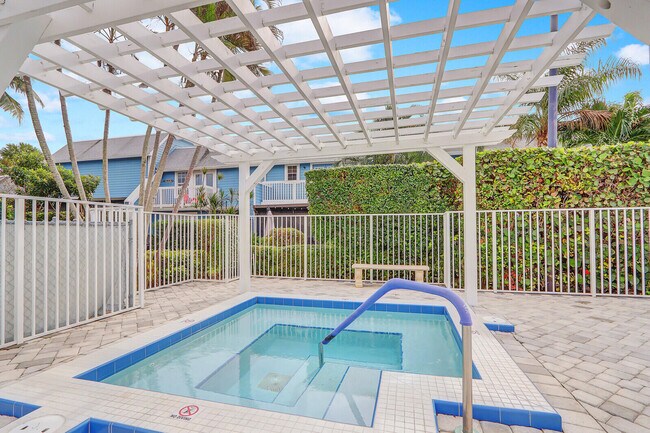 Building Photo - 1214 Ocean Dunes Cir