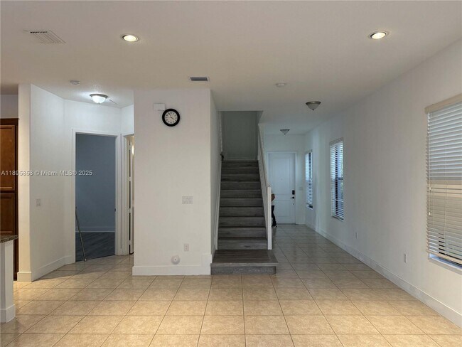 Building Photo - 3299 W 96 Pl