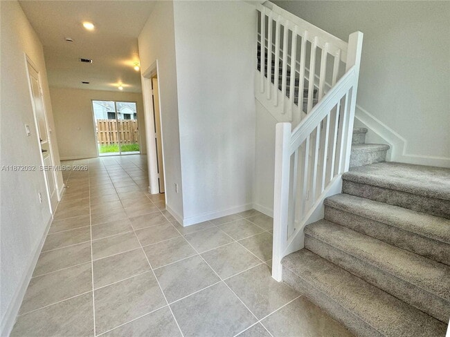 Building Photo - 1355 SW 336th St