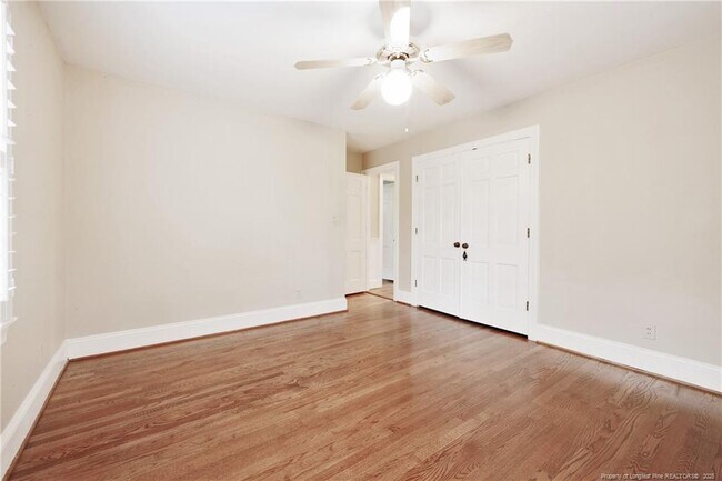 Building Photo - 116 S Churchill Dr