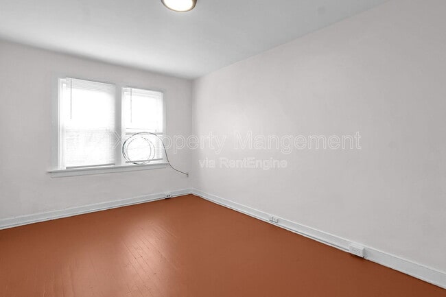 Building Photo - 940 Geers Ave