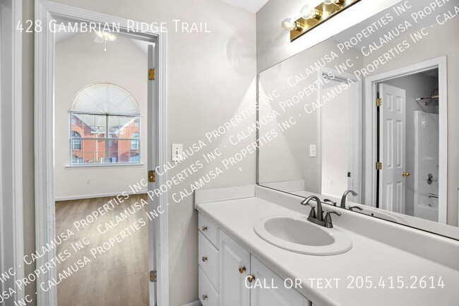 Building Photo - 428 Cambrian Ridge Trail