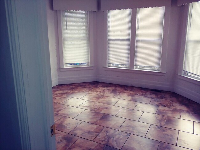 Building Photo - 91 Crocker Blvd