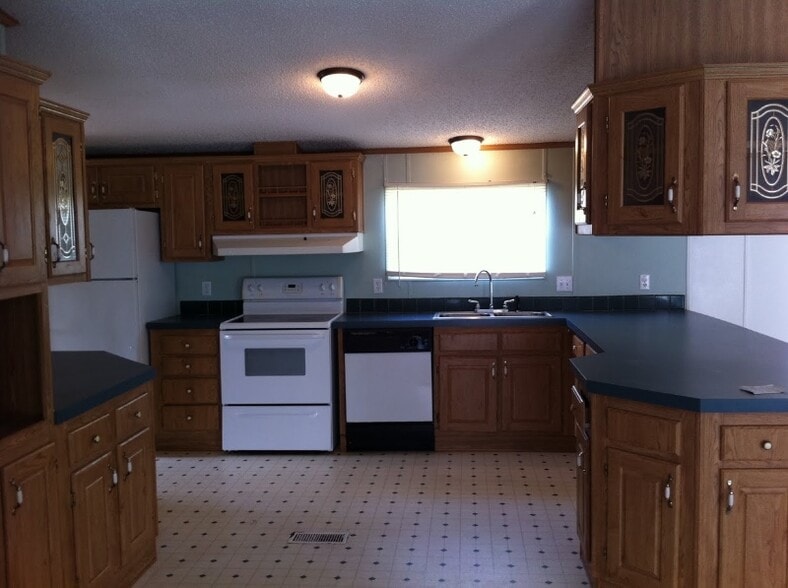 Building Photo - 12443 Farm to Market 968 W