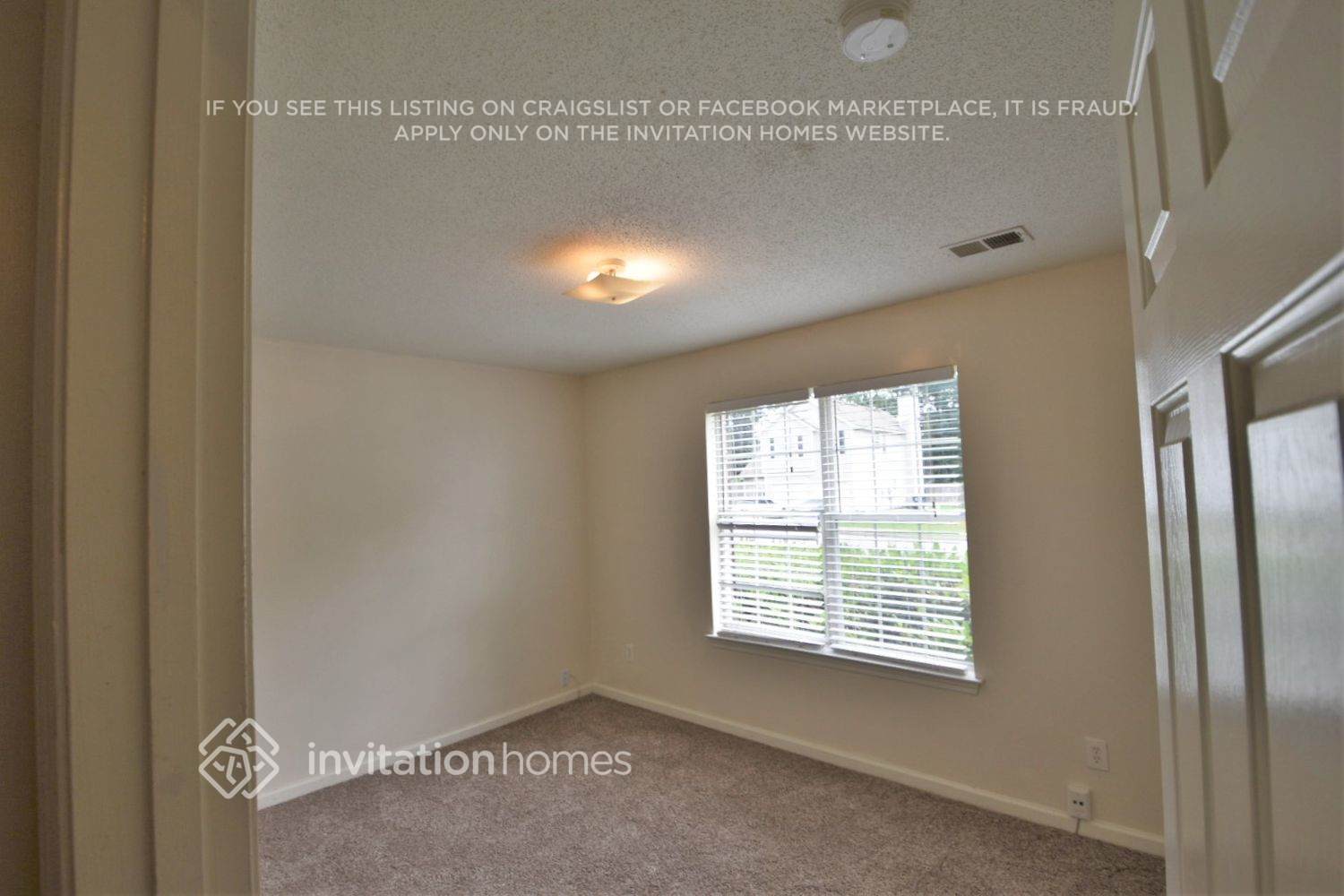 Building Photo - 464 Gresham Dr