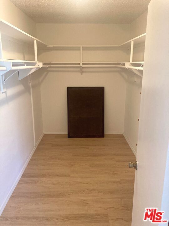 Building Photo - 1025 Kings Rd