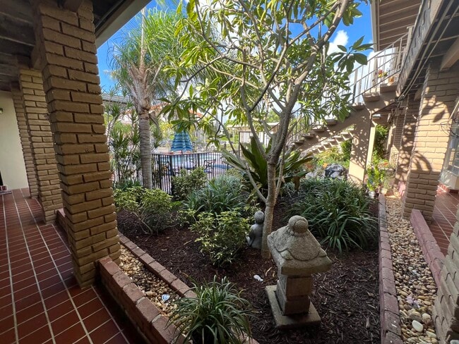 Building Photo - 311 Inlet Way