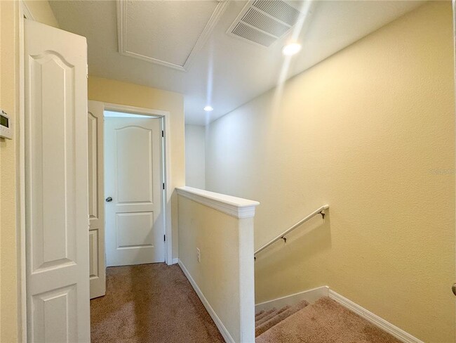 Building Photo - 8542 Gablebend Way