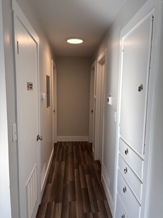 Building Photo - 520 N Wabash Ave