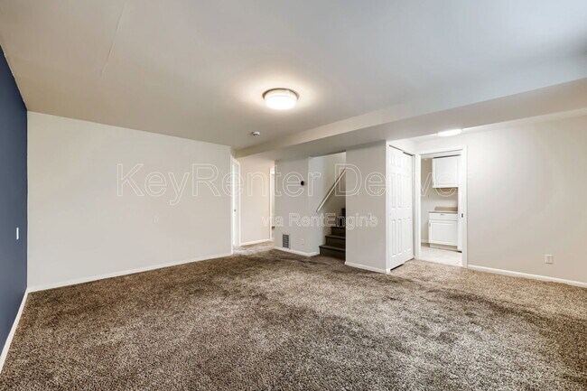 Building Photo - 2226 W Baltic Pl